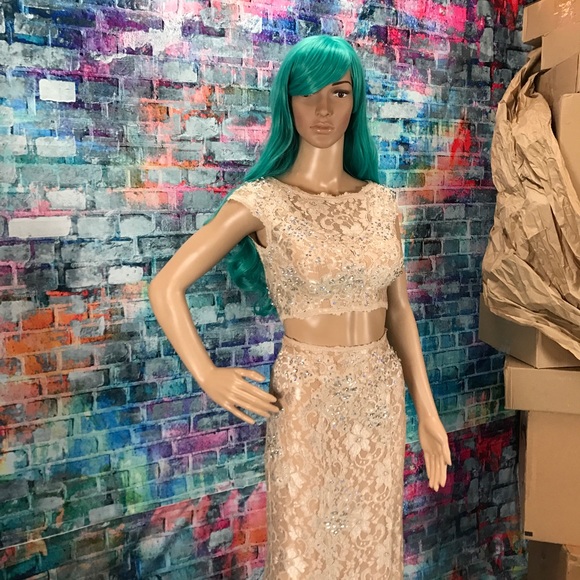 JOVANI Champagne 2pc Lace Gown! #24241 - Picture 3 of 7